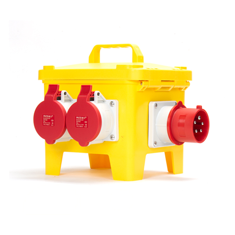 2PHLTD portable industrial box 5P32A concealed plug 220V national standard 5-hole 10A industrial socket and 5P32A with air switch and leakage protection