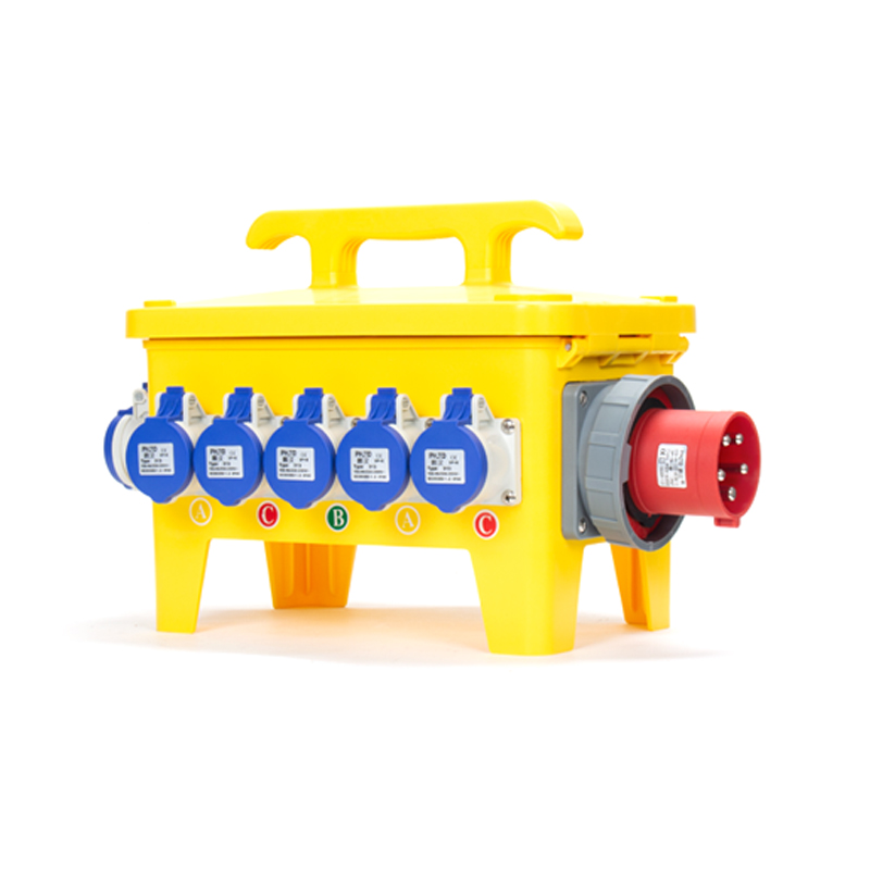 3PHLTD便携式工业箱5P63A暗插3P16A工业插座带主回路漏电分闸断路器